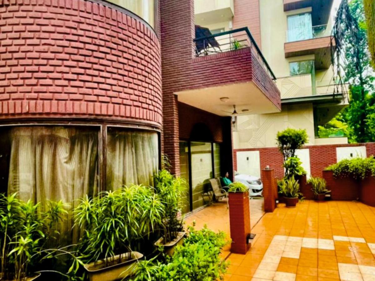 Red Brick By Earthaa Escapes * New Delhi