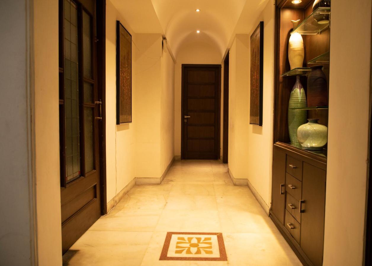 Red Brick By Earthaa Escapes New Delhi